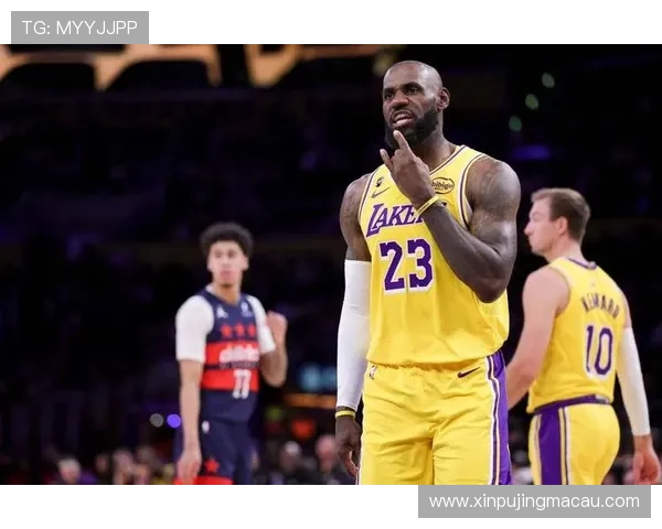 湖人队迎关键连胜 詹姆斯状态回暖助力季后赛冲刺